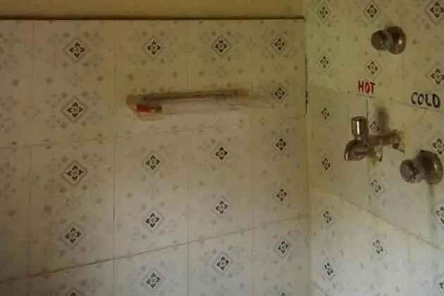 Basic Tek Büyük Yataklı Oda