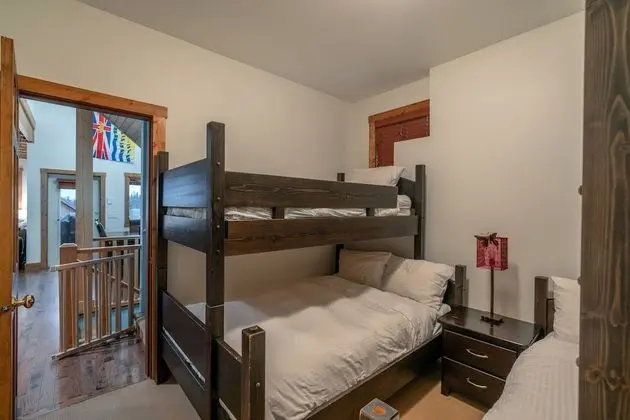 Apart Daire (5 Bedrooms)