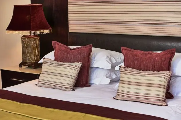 Honeymoon Süit (Forest Mahogany)