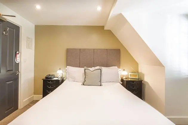 Classic Small Double Room