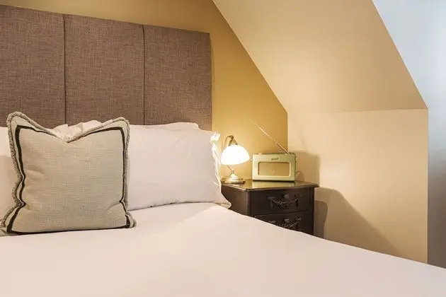 Classic Small Double Room