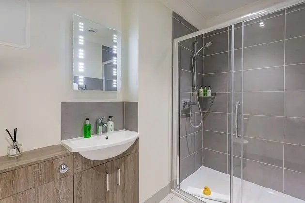 Classic Tek Büyük Yataklı Oda