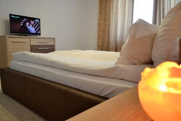Twin Room with Free Wellness Access