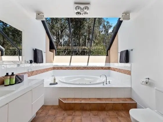 1 Bedroom Spa Forest View Chalet