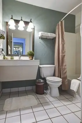 Standard Oda, 2 Büyük (Queen) Boy Yatak