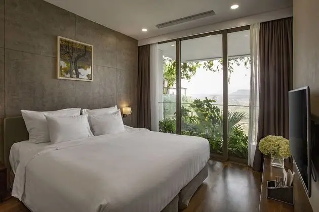 Deluxe Oda (1 King Sky Residence)
