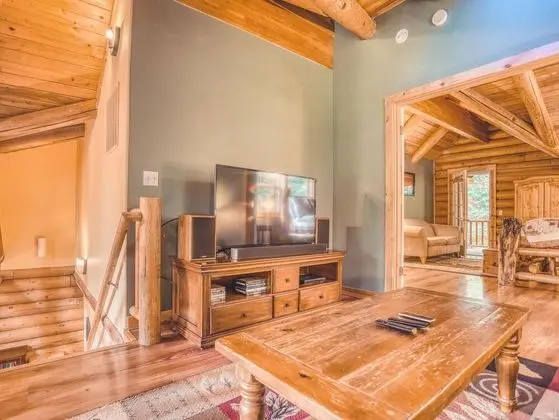 Kulübe, Birden Çok Yatak (Forest View Lodge)