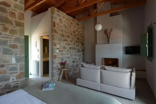 Design Tek Büyük Yataklı Oda, Dağ Manzaralı