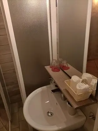 Economy Üç Kişilik Oda