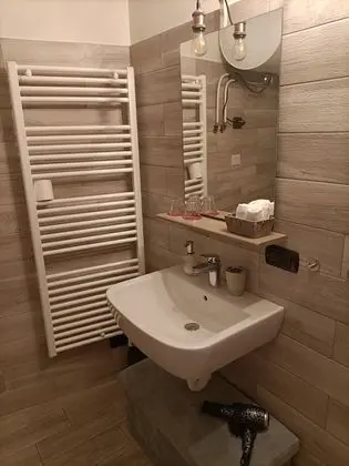 Romantic Tek Büyük veya İki Ayrı Yataklı Oda