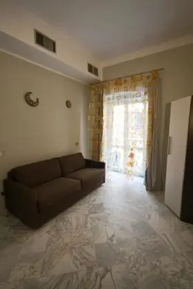 Classic Üç Kişilik Oda