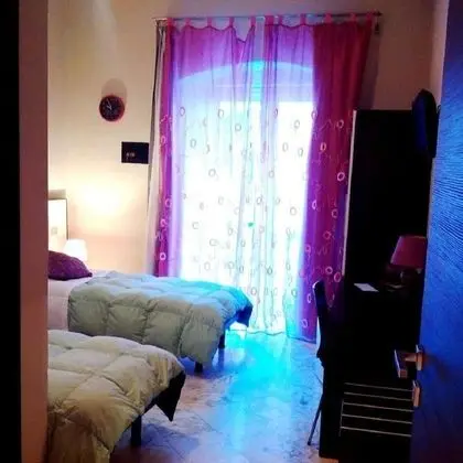Tek Büyük Yataklı Oda