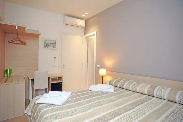 Classic Tek Büyük veya İki Ayrı Yataklı Oda