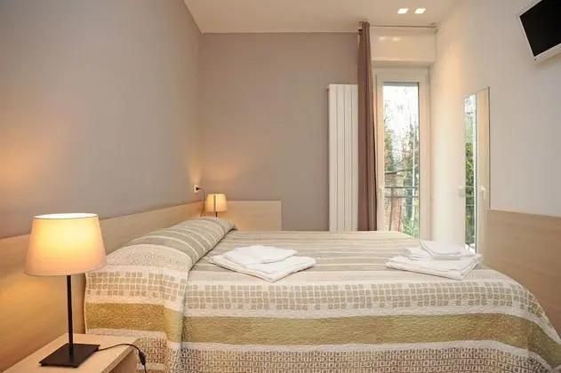 Classic Tek Büyük veya İki Ayrı Yataklı Oda