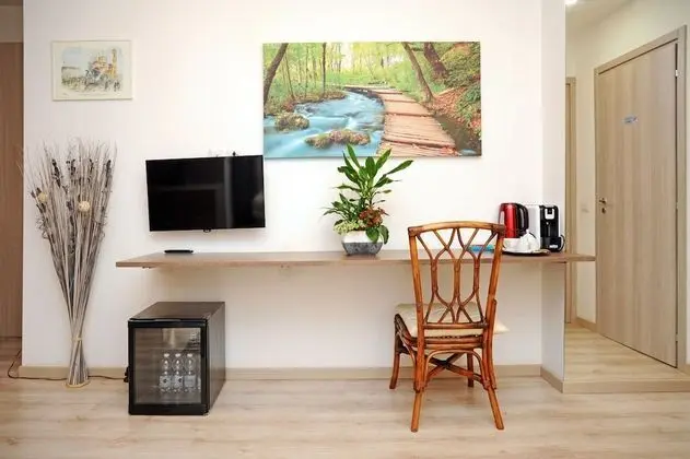 Junior Stüdyo Süit