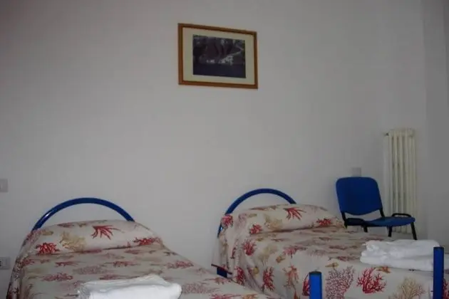 Basic Üç Kişilik Oda, 3 Tek Kişilik Yatak, Özel Banyo