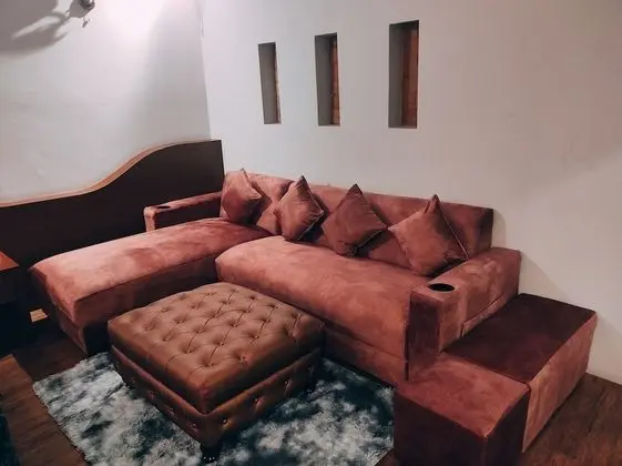 Superior Tek Büyük Yataklı Oda, Havuz Manzaralı