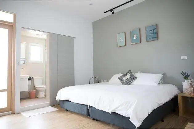 Tek Büyük Yataklı Oda, Balkon