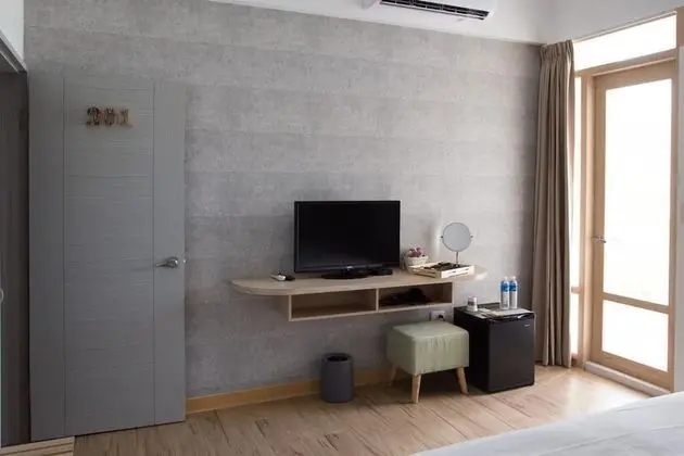 Tek Büyük Yataklı Oda, Balkon