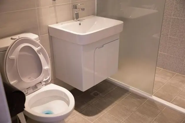Tek Büyük Yataklı Oda, Balkon