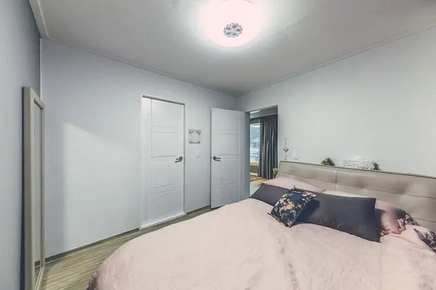 Oda (Grey (Private))