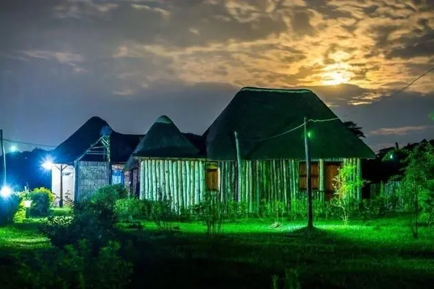 Family Kır Evi