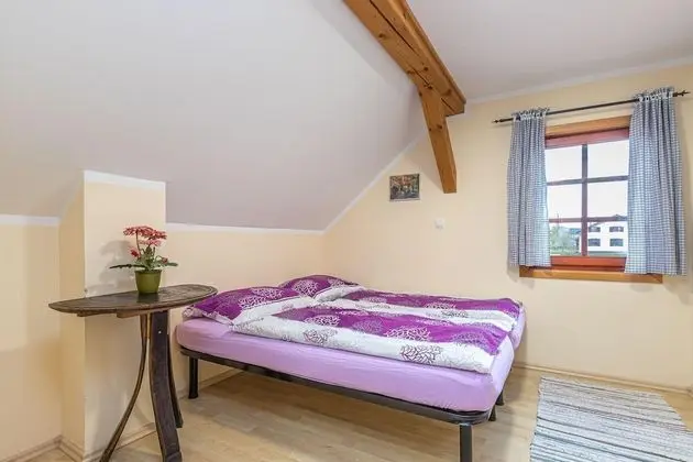 Family Ev, Birden Çok Yatak, Bahçeli (Forge Of Happiness)