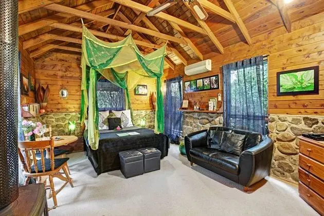 Romantic Kır Evi, 1 Büyük (Queen) Boy Yatak, Küçük Mutfak