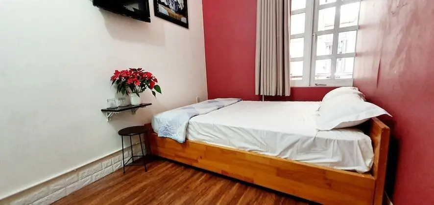 Basic Tek Büyük Yataklı Oda