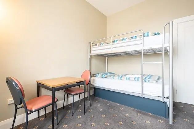 Standard Ortak Ranzalı Oda, Sadece kadınlar için, Ortak Banyo (2 share female dormitory)