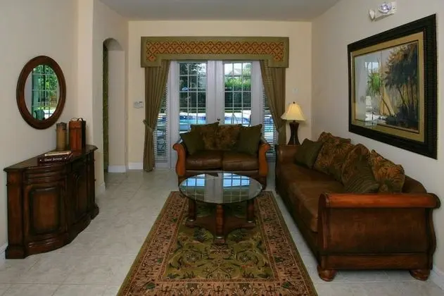 Ev, 5 Yatak Odası (7950)