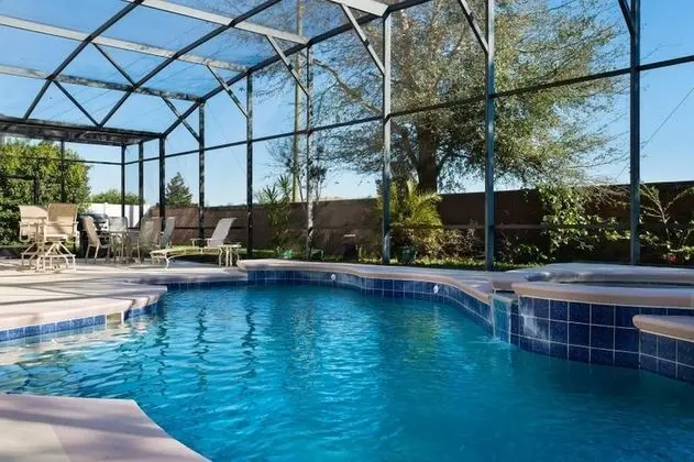 Ev, 5 Yatak Odası (7950)