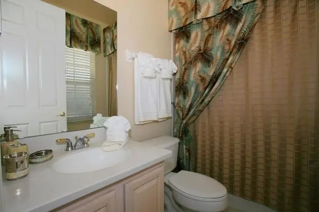 Ev, 5 Yatak Odası (7950)