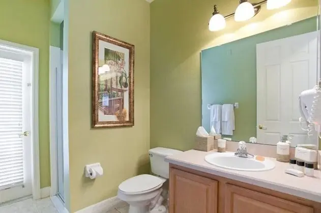 Ev (7 Bedroom, 6 Bathroom - 7900)