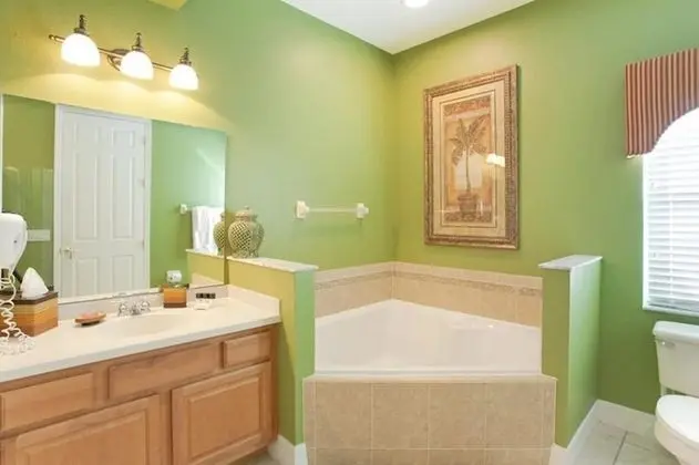 Ev (7 Bedroom, 6 Bathroom - 7900)