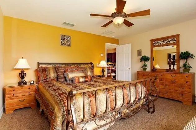 Ev (7 Bedroom, 6 Bathroom - 7905)