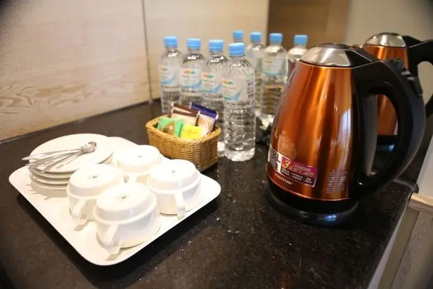 Senior Tek Büyük Yataklı Oda