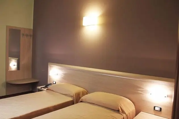 Standard Oda, 2 Tek Kişilik Yatak