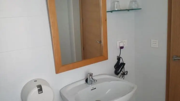 Üç Kişilik Oda, 3 Tek Kişilik Yatak