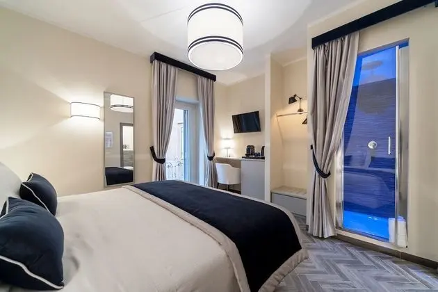 Classic Tek Büyük Yataklı Oda, Balkon