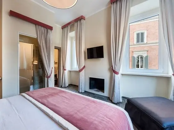 Honeymoon Tek Büyük Yataklı Oda, Şömine, Şehir Manzaralı