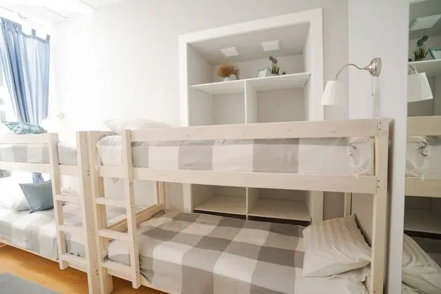 Standard Oda, Ortak Banyo, Şehir Manzaralı (Sky)