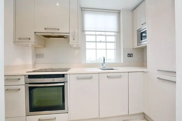Classic Apart Daire, 2 Büyük (Queen) Boy Yatak, Sigara İçilmez, Şehir Manzaralı