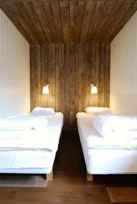 Basic Tek Büyük Yataklı Oda, Ortak Banyo