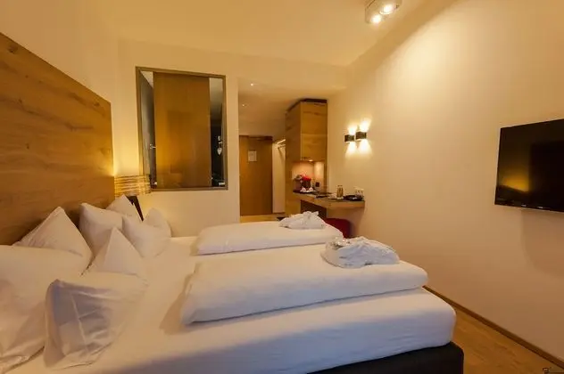 Basic Tek Büyük Yataklı Oda, Balkon