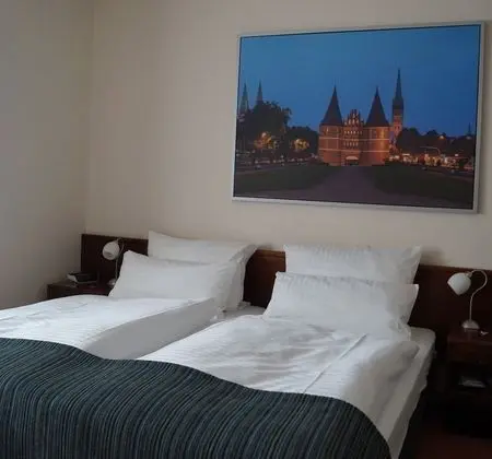 Üç Kişilik Oda