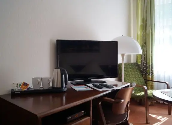 Üç Kişilik Oda