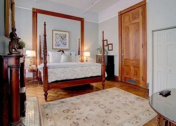 Luxury Oda (Room #1)