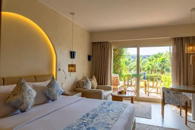 Deluxe Oda, Kısmi Deniz Manzaralı