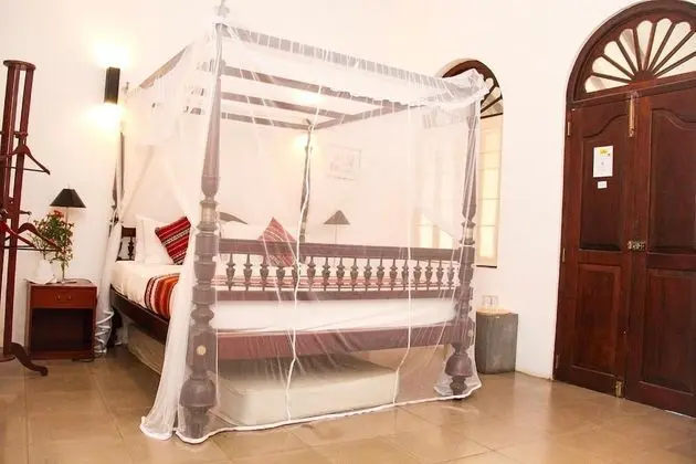 Tek Büyük Yataklı Oda, 1 Çift Kişilik Yatak